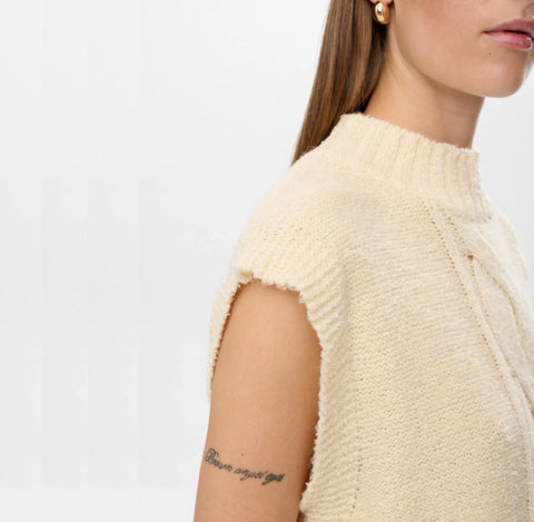 Nucaly Knit Vest