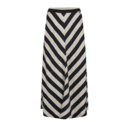 Numinzu Skirt