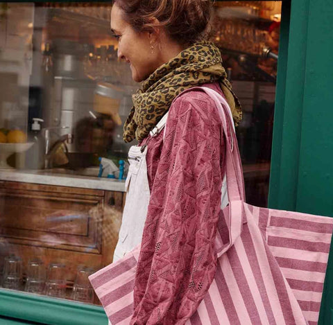 Raspberry Ripple Tote