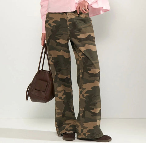 Nucameron Pants